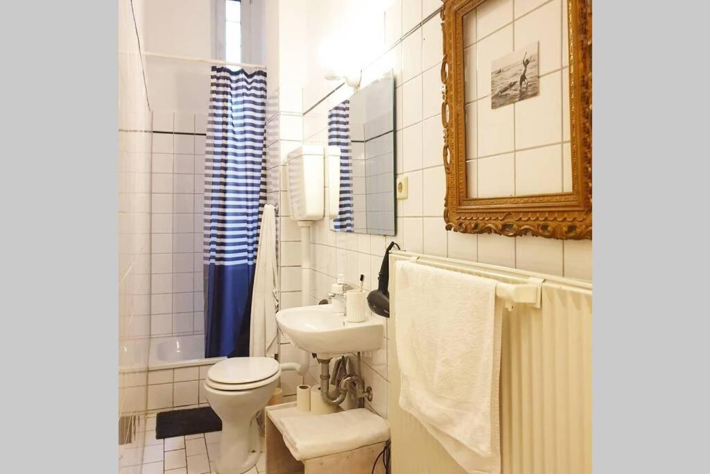 ברלין 2 Room Apartment In Center Friedrichshain מראה חיצוני תמונה